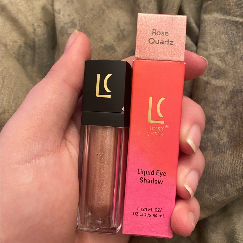 Rose Gold Liquid Eyeshadow